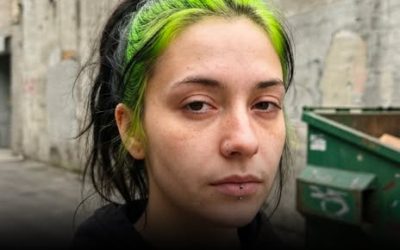 « Je suis la “reine des allocations” : je ne comprends pas ceux qui travaillent alors que je suis rémunérée pour rester chez moi et regarder la télévision. »