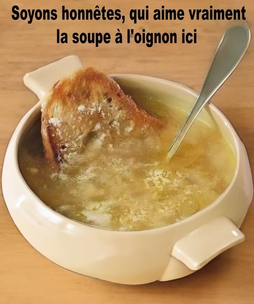 Soupe à l’Oignon Traditionnelle : Un Classique Réconfortant pour le Dîner